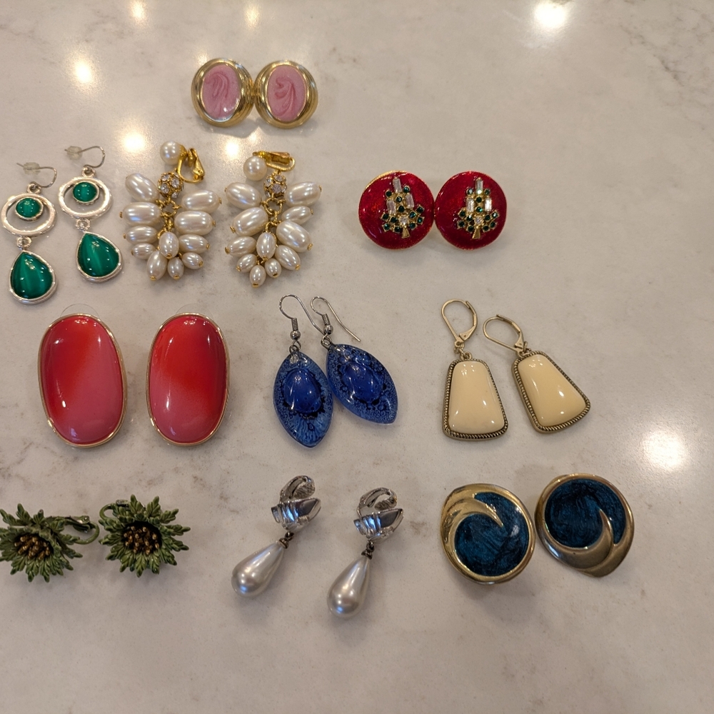 Set Of 10 Pairs Earrings.
